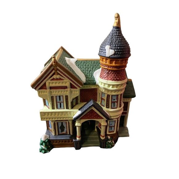 Santa’s Workbench Collection Towne Series “Talbot Place” 6” - Picture 9 of 10